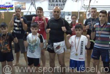 KICK-BOXING | 8 medalii pentru elevii lui Irinel Bădulescu. 4 sunt de aur